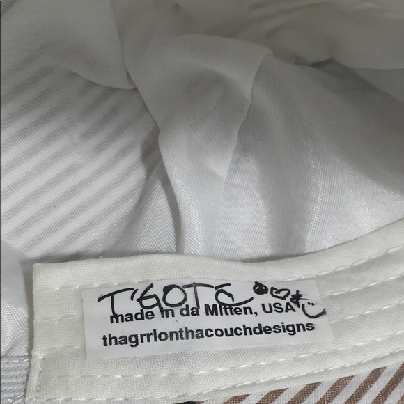 ❤️SOLD❤️ Unisex Toddler "EEEKjr1" Hat ❄️🐕❄️ - Picture 6 of 8